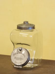 昭和 レトロなガラス瓶(たばこ瓶)